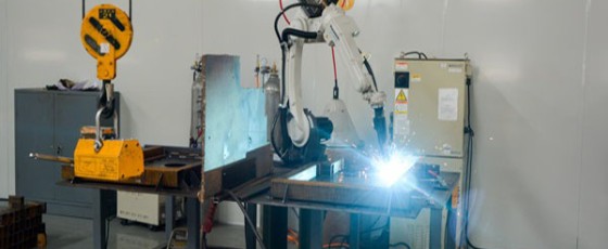 机械手焊接工作中